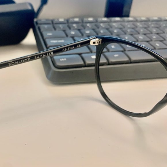 New Bonlook glass frame - Picture 2 of 3